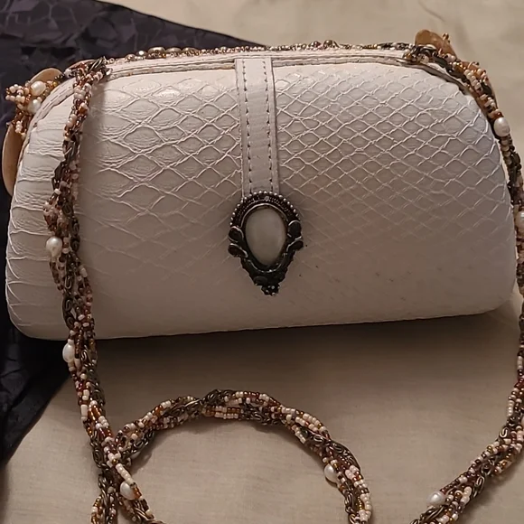 Vintage Mary Frances Handbag - Picture 5 of 10